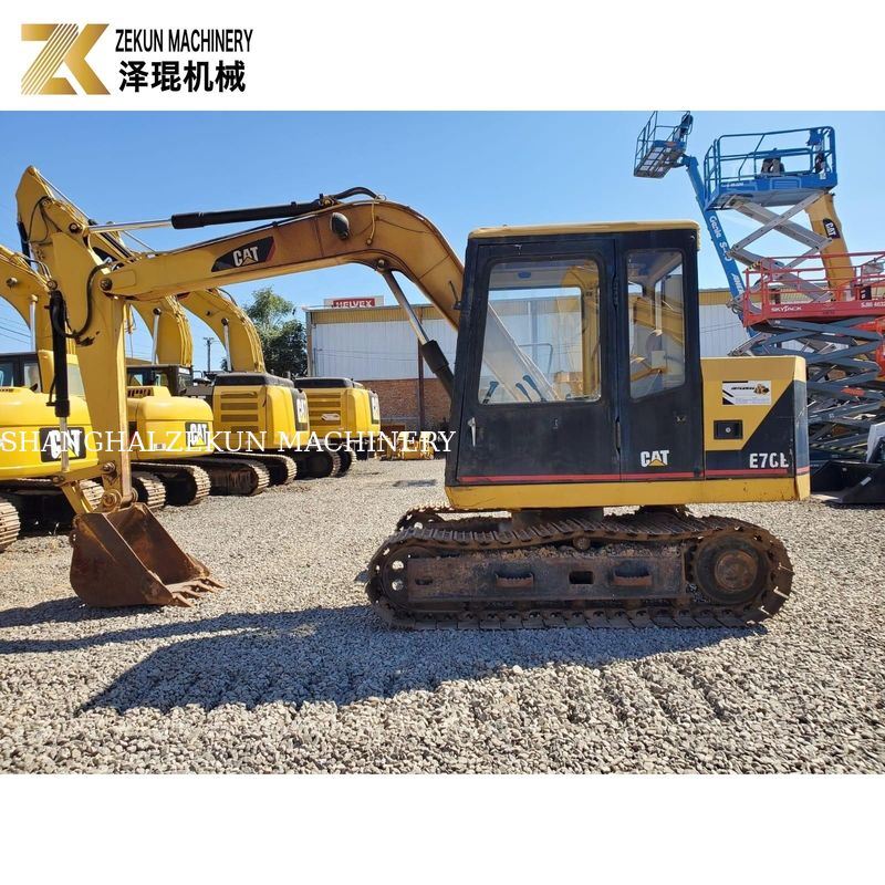 日本製 CAT E70B エグババター ハイドロリックポンプ 最終ドライブ 上海で