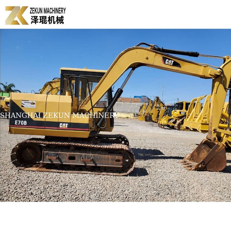日本製 CAT E70B エグババター ハイドロリックポンプ 最終ドライブ 上海で