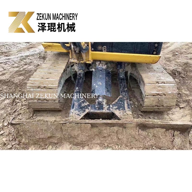 中古 CAT 305.5E2 ミニ掘削機 追跡 305.5 5380 KG 機械重量 32KW 電力