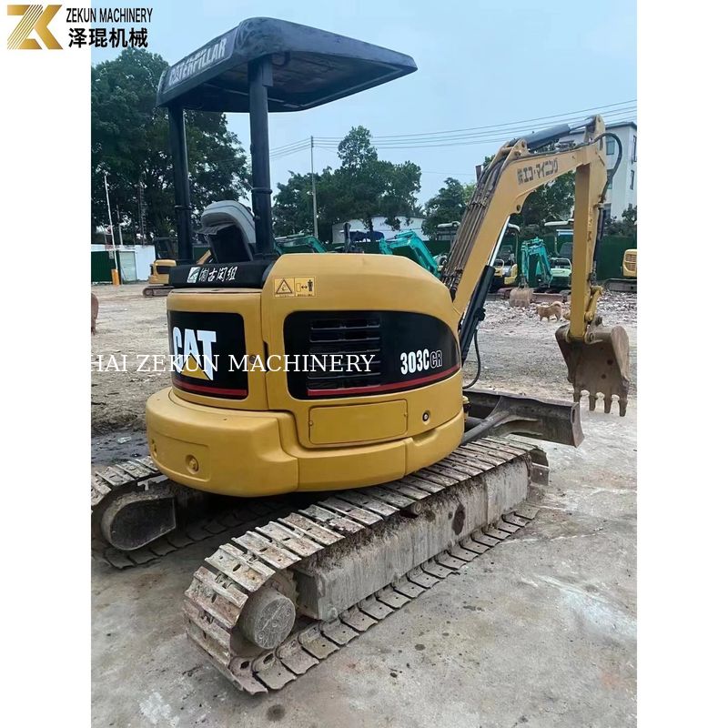 0.03M3 バケット容量 CAT303 CCR 303E あなたの要求のために使用されたミニ掘削機