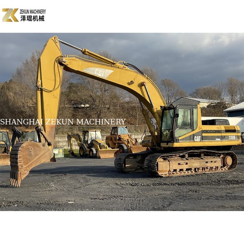 日本製 CAT330BL古着掘削機 4001~6000時間稼働し,競争力がある