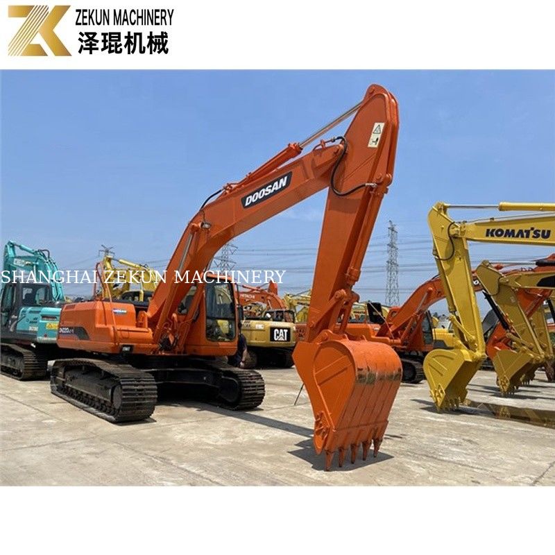 使用済み土掘り機 22トン ドーサン 220 掘削機 DH220LC-7 エンジン 21400 K