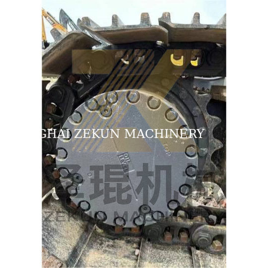 コマツー PC240-7 低労働時間 0-2000 と他の水力シリンダーを持つ掘削機