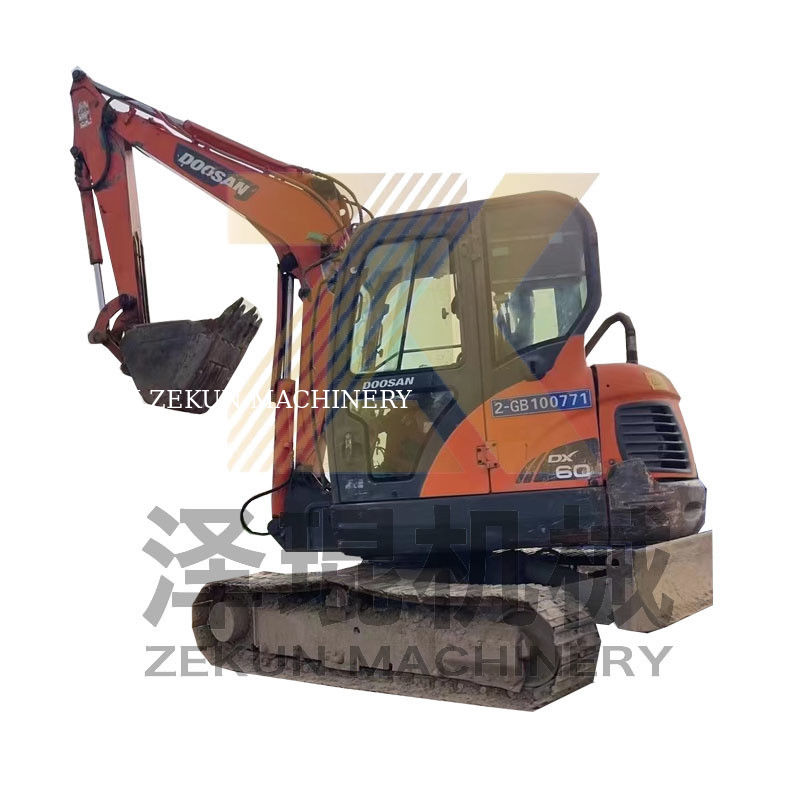 2015年 中古 ドーサン DH60-7 掘削機 状態良好 機械重量 5500 kg