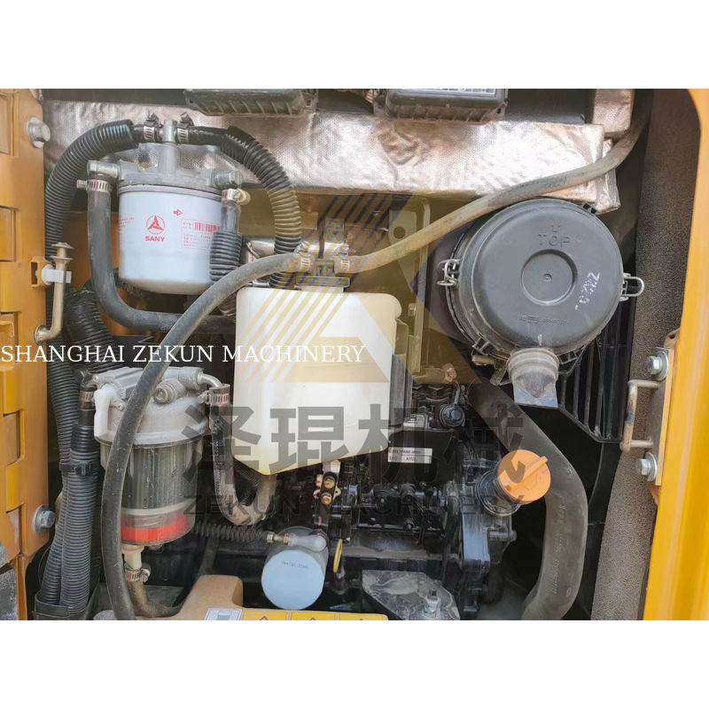SANY SY18U 1.8 トンのミニ掘削機 14.6 KW のパワーと 0.04 m3 のバケット容量