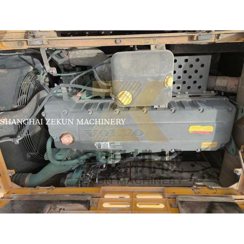 VOLVO EC360 と EC360BLC エグババター 36 トン エンジン