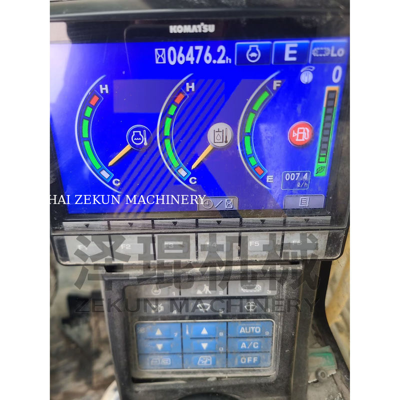 中古のコマツー PC130-6/7/8M0 掘削機 トレンチ掘削機 状態が良好