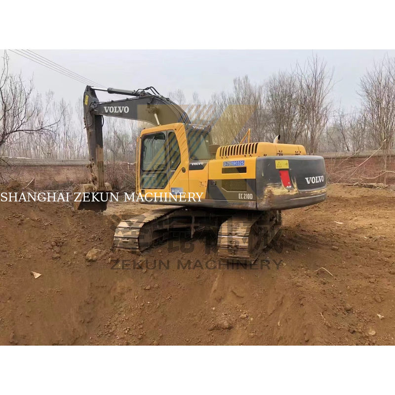 中古 ヴォルボ EC200B EC210BLC 240BLC 290BLC D6D EC210 BLC 上海での掘削機 21000 KG