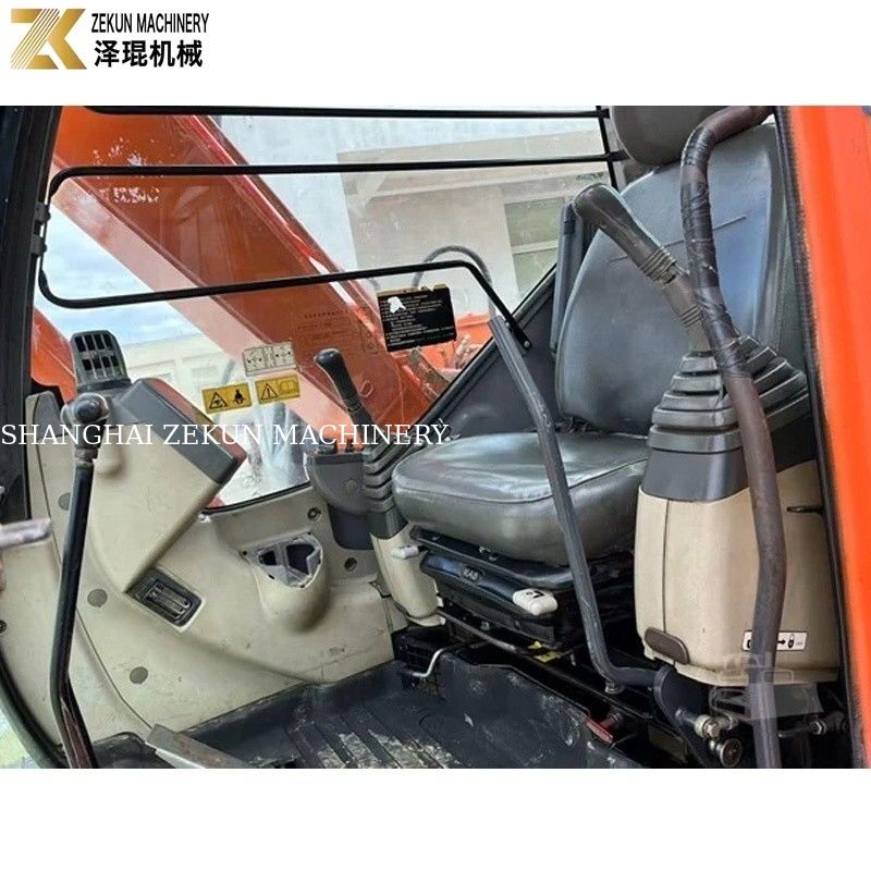 オリジナルの水力ポンプと2001~4000時間の作業時間を持つ中古ヒタチZX70掘削機