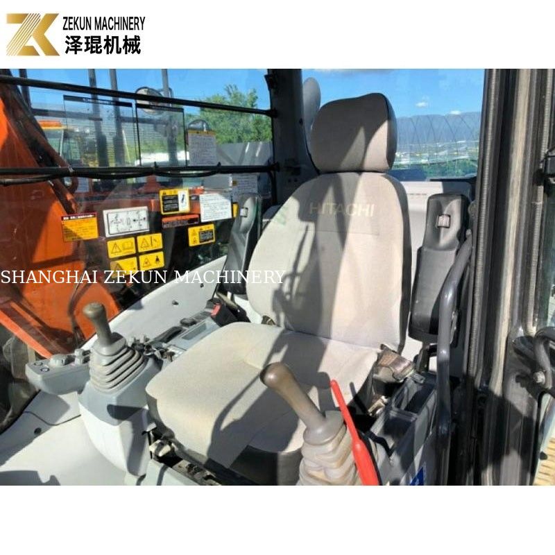 原始水力シリンダー付きのHitachi ZX120 エグババターZX120-6