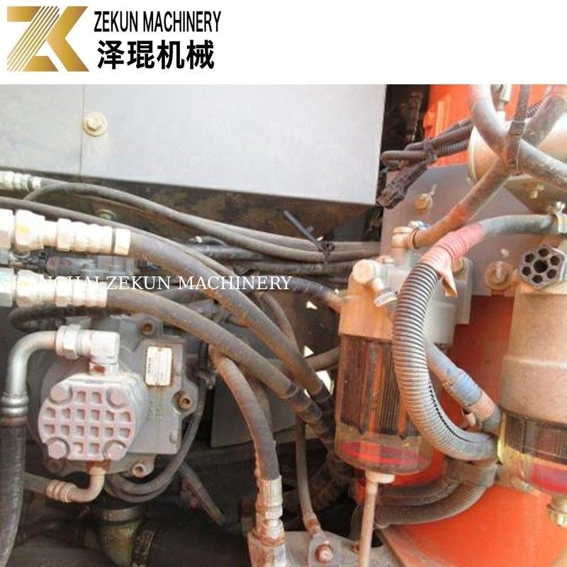 ミニ建設掘削機ZX120-5a 2001年号とISUZU CC-4BG1TCエンジン
