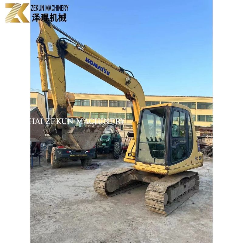 中古 日本 コマツー PC60-7 掘削機 6トン オリジナルカラー KOMATSU エンジン