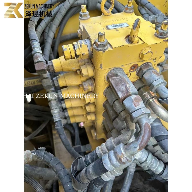 中古 日本 コマツー PC60-7 掘削機 6トン オリジナルカラー KOMATSU エンジン