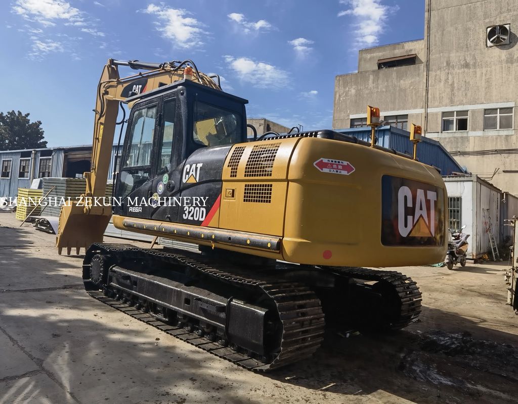 建設掘削 2015 Caterpillar Cat312 312D 掘削機 上海 Cat 312 C 作業重量 20 トン