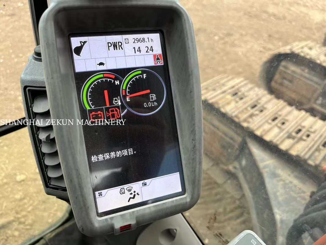 2022年 ヒタチ ZX330-5A 掘削機 2968hrs 水圧 34.3 MPa ブーム長 6.5 M