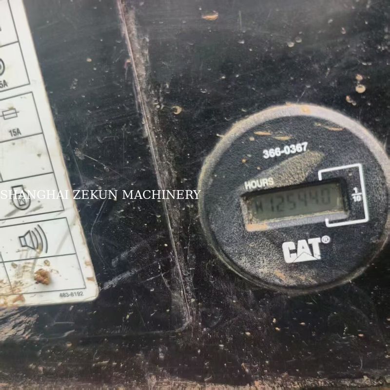 2017年 CAT 307E2 油圧ショベル 12544時間 最大ダンプ高さ 70 mm 油圧 28 MPa