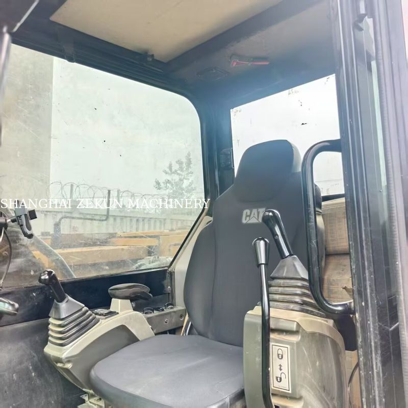 2017年 CAT 307E2 油圧ショベル 12544時間 最大ダンプ高さ 70 mm 油圧 28 MPa