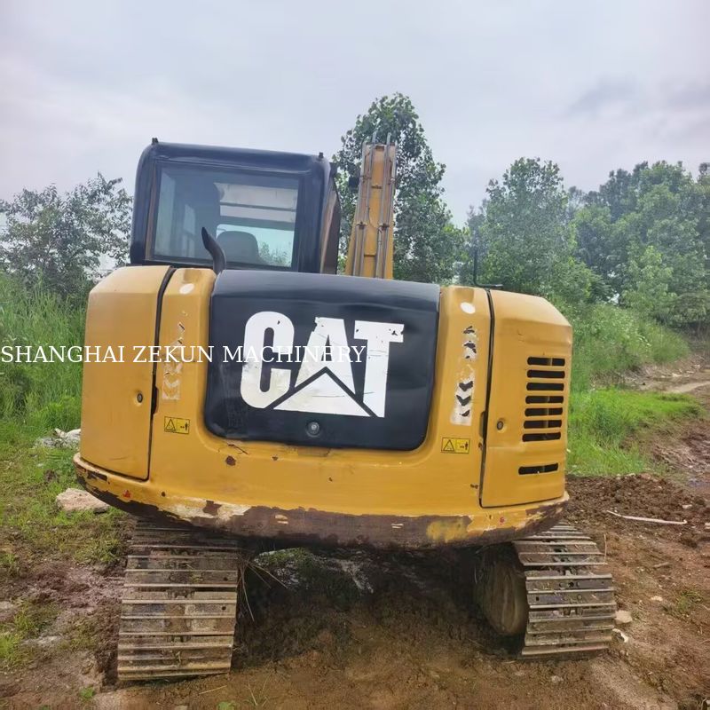2017年 CAT 307E2 油圧ショベル 12544時間 最大ダンプ高さ 70 mm 油圧 28 MPa