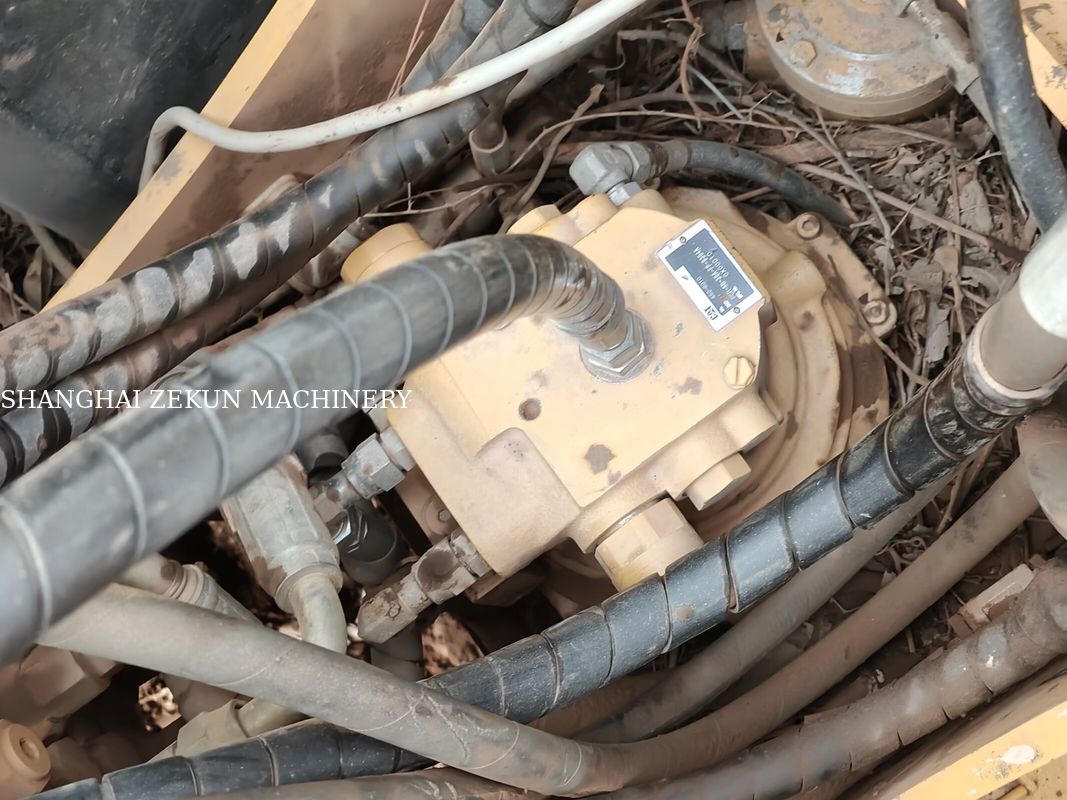 2019年製 CAT 307E2 油圧ショベル、地上最大到達距離400mm、燃料タンク容量135L