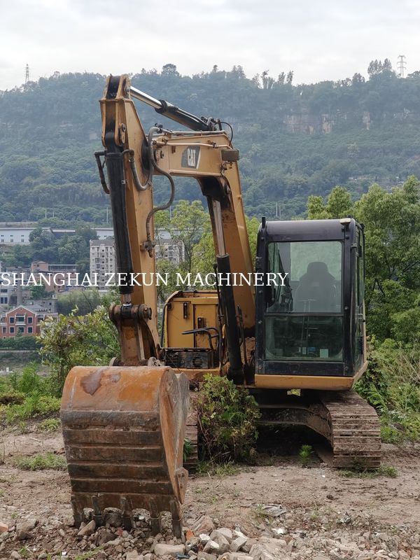 2019年製 CAT 307E2 油圧ショベル、地上最大到達距離400mm、燃料タンク容量135L